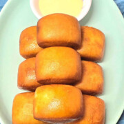 Golden Fried Buns (4 Pcs)